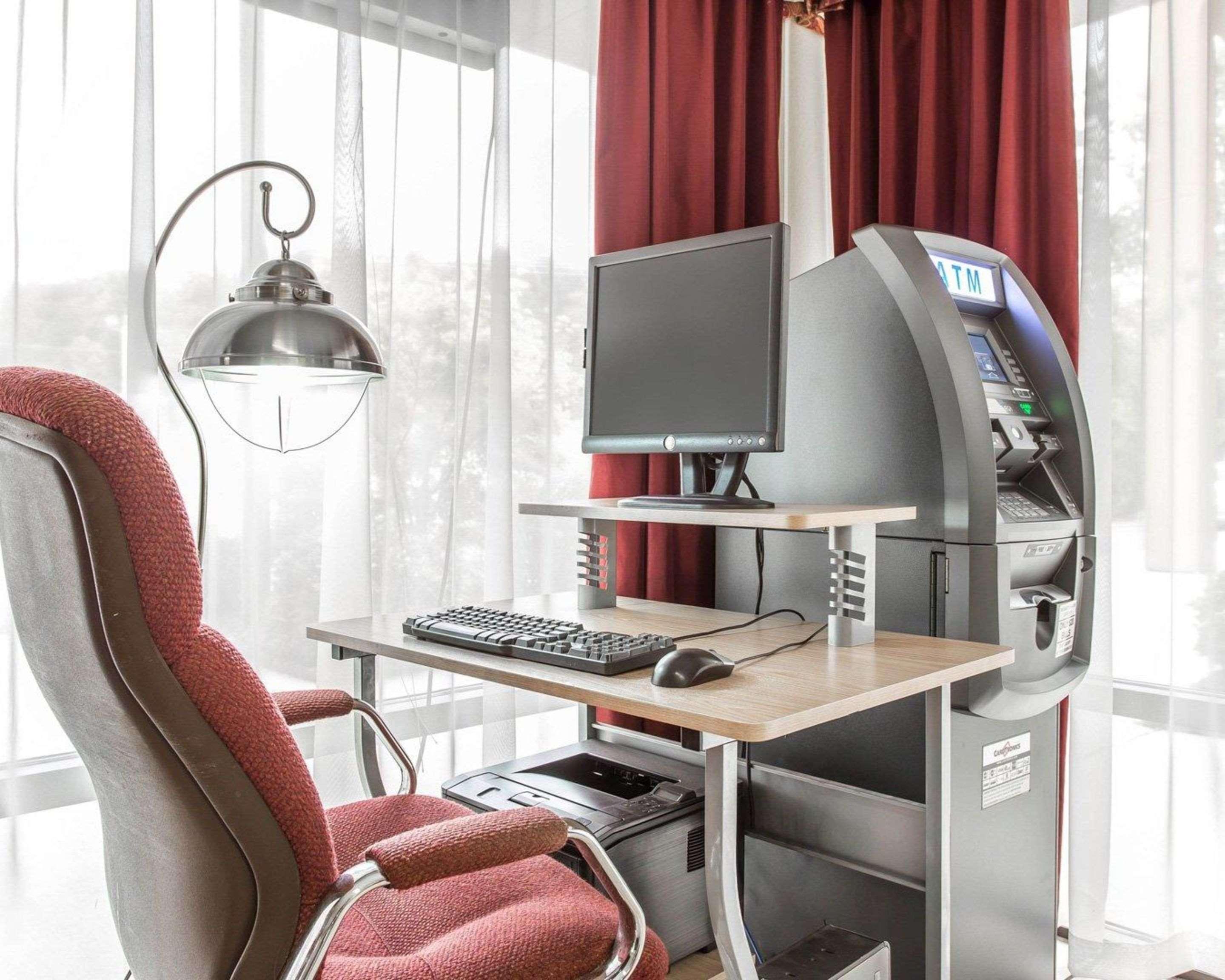 Clarion Pointe Стейтсвилл Экстерьер фото